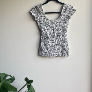 Garage Floral Black+White Print t with Open Back